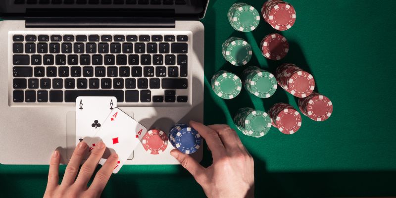 Trải nghiệm Poker W9bet với cảm giác như chơi tại sòng bài thật